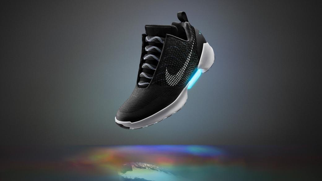 Nike представи самозавързващи се обувки