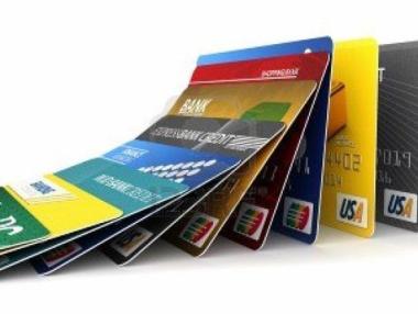 Картите заменят кешовото плащане