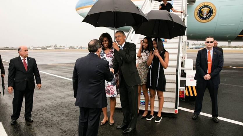 Барак Обама на историческо посещение в Куба