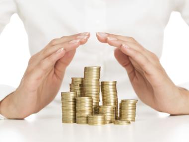 Домакинствата спестиха 2.6 млрд. лв. повече в депозити