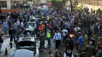 Десетки жертви при атентат на мач в Ирак