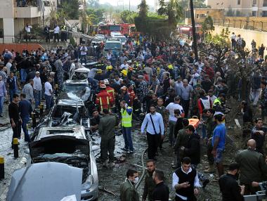 Десетки жертви при атентат на мач в Ирак