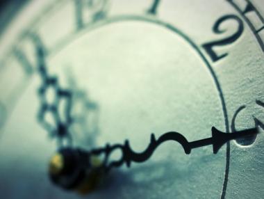 Тази нощ преминахме към лятното часово време