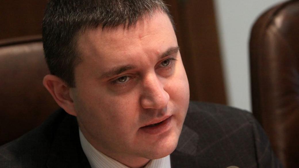 Горанов подготвя нови мерки за облекчаване на бизнеса