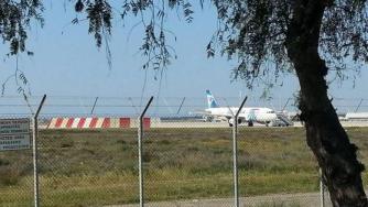 Арестуваха похитителя на египетския самолет