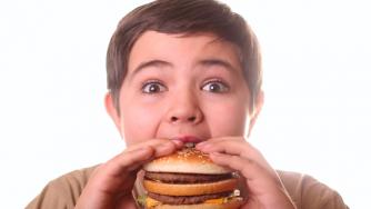 Изследват колко затлъстели са първокласниците