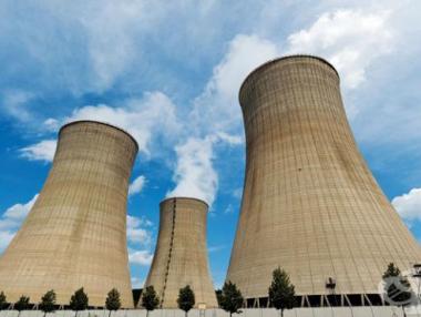 Австралия започва доставки на уран за Украйна