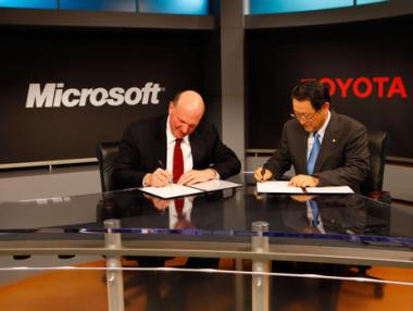 Toyota и Microsoft създават „умен“ автомобил