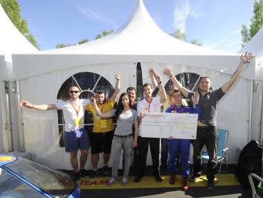 Студенти създават енергийно ефективен автомобил