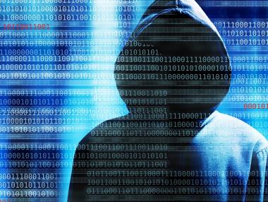 Хакери разбиват български банкови сметки срещу $400