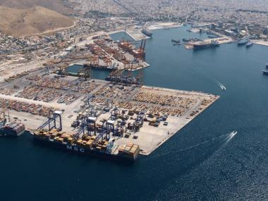 Гърция продаде най-голямото си пристанище