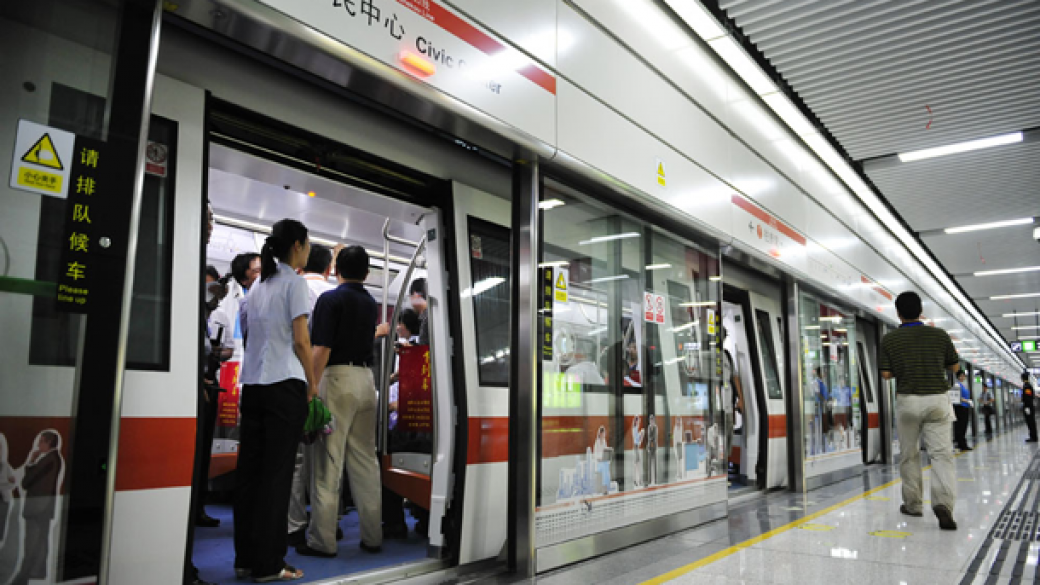 Китай строи най-дългата метростанция в Азия