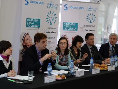 Обучават 100 младежи с иновативни идеи