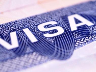 Брюксел обсъжда дали да въведе визи за американци и канадци