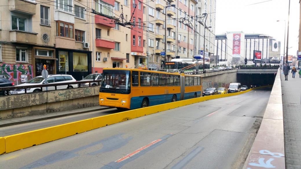 Вентилатори ще прочистват мръсния въздух в тунела на НДК