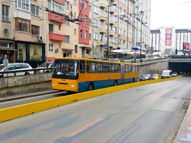 Вентилатори ще прочистват мръсния въздух в тунела на НДК