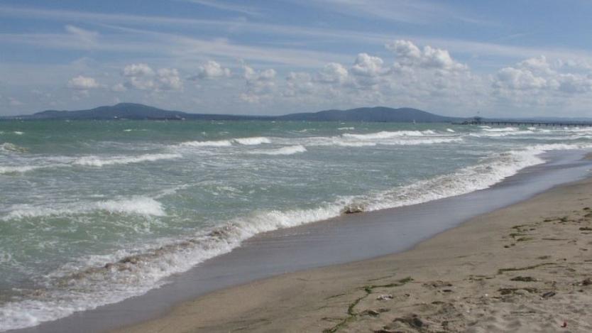 Десетки плажове у нас остават без концесионери през лято 2016