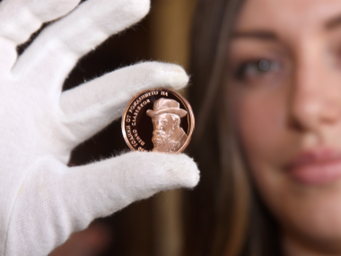 БНБ пуска монета „150 години от рождението на Пенчо Славейков“