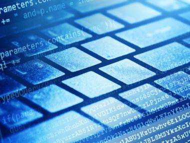 Предприемач изтри компанията си с погрешна команда в кода