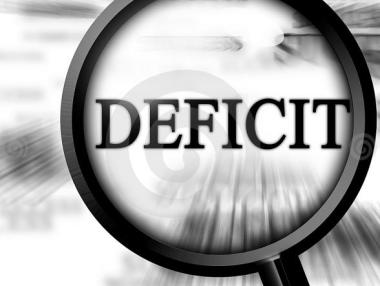 11 години бюджетен дефицит