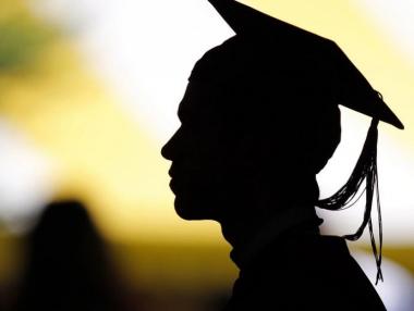 Идва ли краят на дипломите?