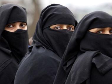 200 лв. глоба за носене на бурка на публично място