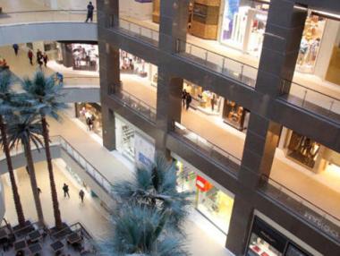 Как се развива пазарът на търговски площи у нас?