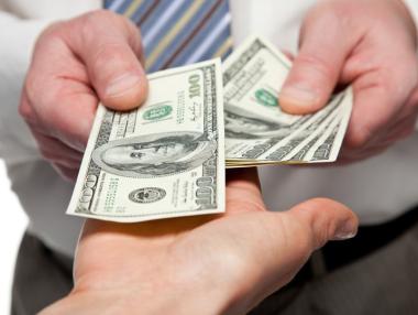 Всеки трети българин с бърз кредит