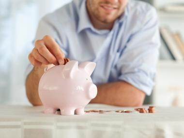 Едва 1/4 от домакинствата у нас спестяват