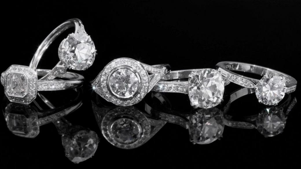 Как се развива пазарът на диамантени бижута?