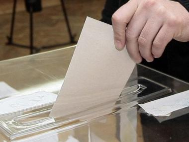 При 100 души разкриват секция в чужбина