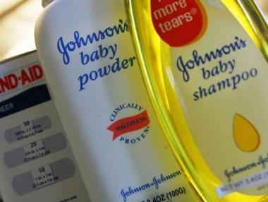 Johnson & Johnson осъдена на $55 млн. заради причиняване на рак