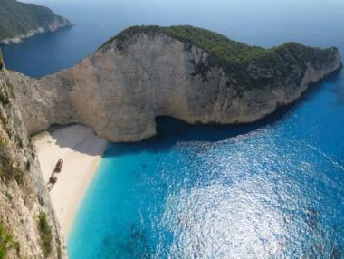 Колко струват почивките в Гърция за Гергьовден?