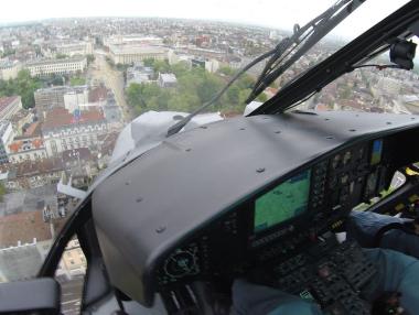 Мобилен оператор ще предава онлайн парада на 6 май