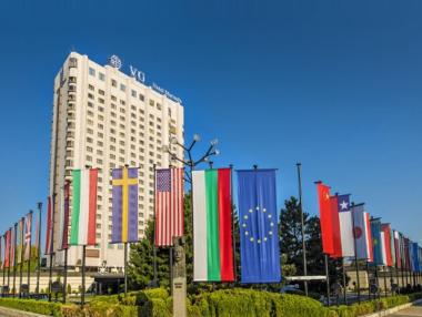 Световните звезди избират хотел Маринелa