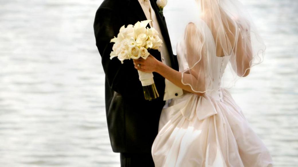 Българите се женят между 25 и 29 г.