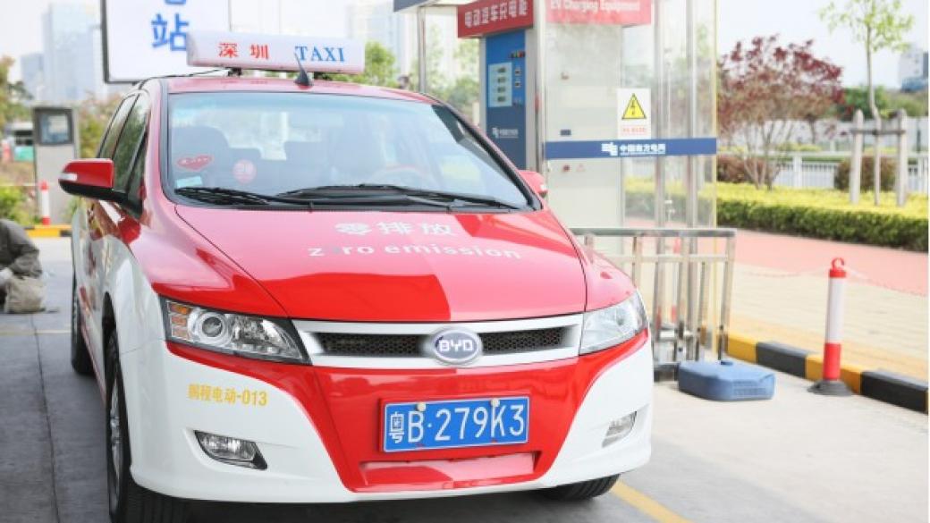 Китайски град ще използва само електрически таксита