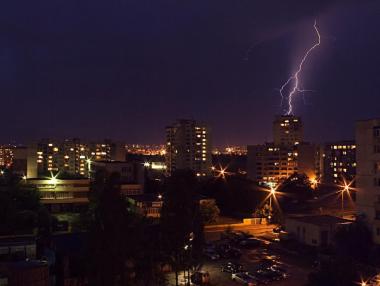 80% от сградите не са защитени от мълнии