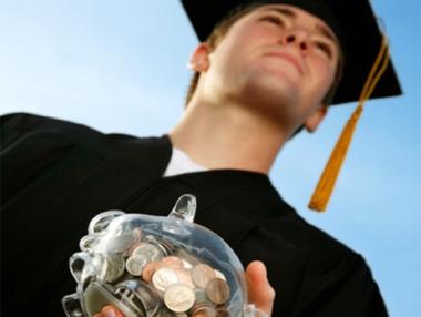 Държавата гарантира 50 млн. лв. за студентски кредити през 2017 г.