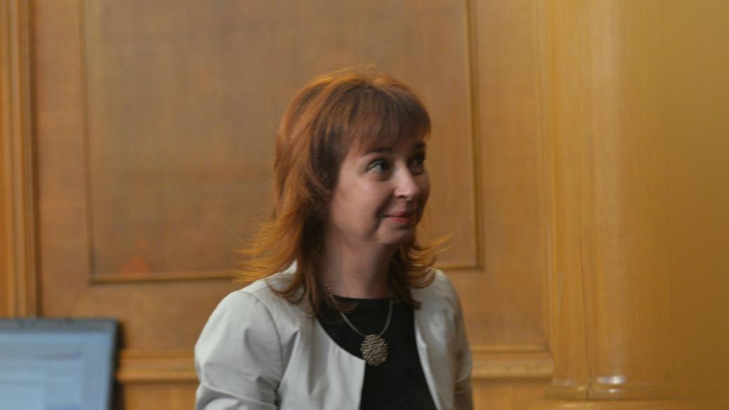 Официално: Зорница Русинова е новият социален министър