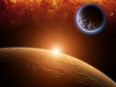 Марс, Земята и Слънцето се нареждат на една линия