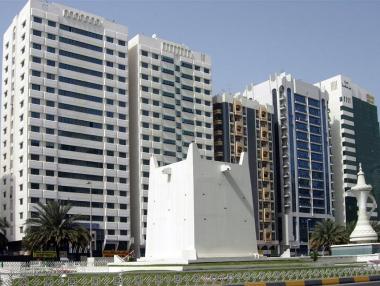 Абу Даби въвежда данък за туристите