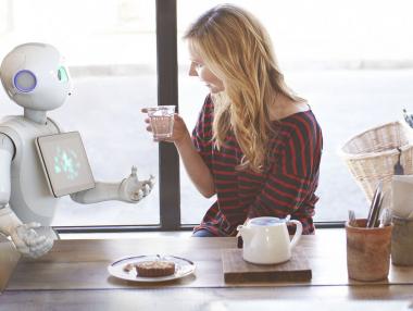 Роботът Pepper ще обслужва клиенти в Pizza Hut