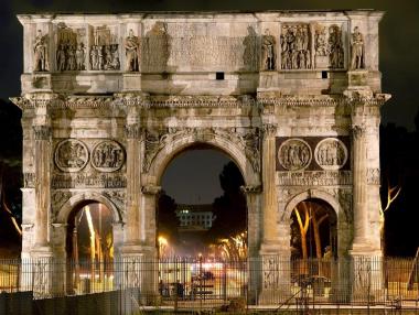 Римски забележителности търсят своите покровители