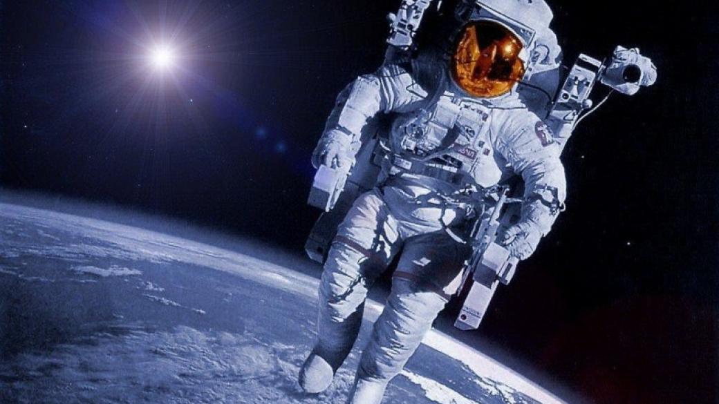 Участвайте във видео чат с космонавти по Facebook