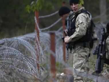 Военни на българо-гръцката граница след нахлуването на мигранти