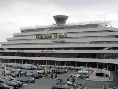 Спряха полетите на летище Кьолн-Бон