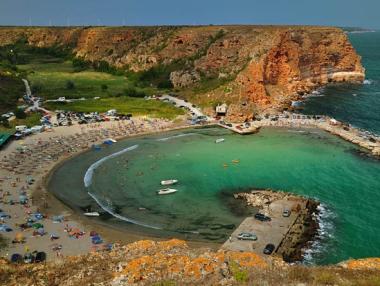 Забраняват колите до един от най-красивите заливи у нас