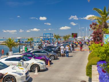 Конвой от зрелищни автомобили на „Премиум рали София – Свети Влас“