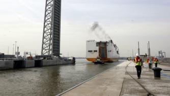 Най-големият шлюз в света вече е факт